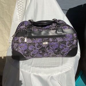 Gloria Vanderbilt Black and Purple Paisley Bag